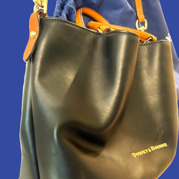 Dooney & Bourke Black Leather Shoulder/Handbag with Gold Trim NWT Dust Bag - Picture 1 of 12